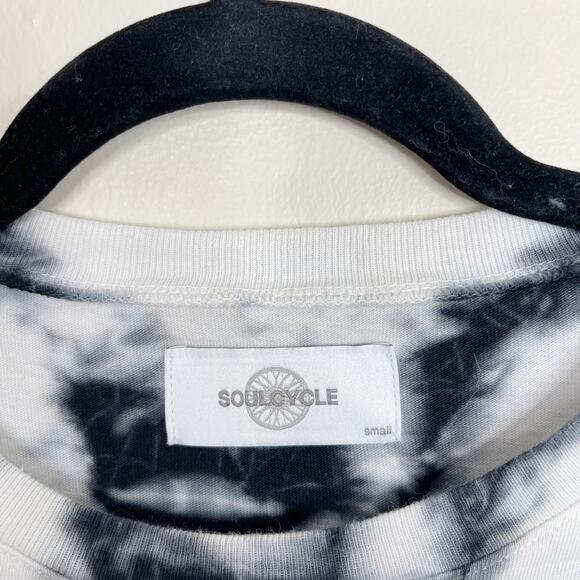 SoulCycle Tie Dye Cropped Long Sleeve Tee White Black Blue Womens Small Cotton - Picture 8 of 9